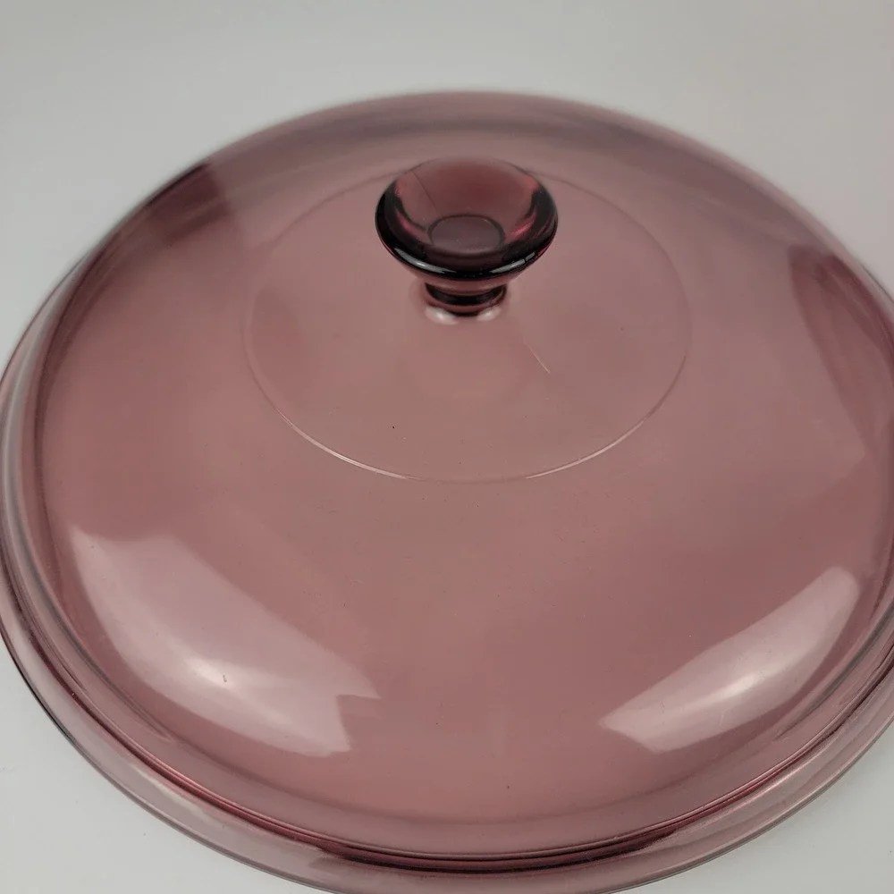 Pyrex Visions Cranberry Glass Casserole Dish with Lid 2 Qt Round 024 Purple USA